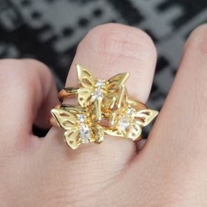 Butterfly stack rings